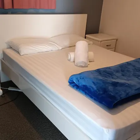 Homestay Handy City Center